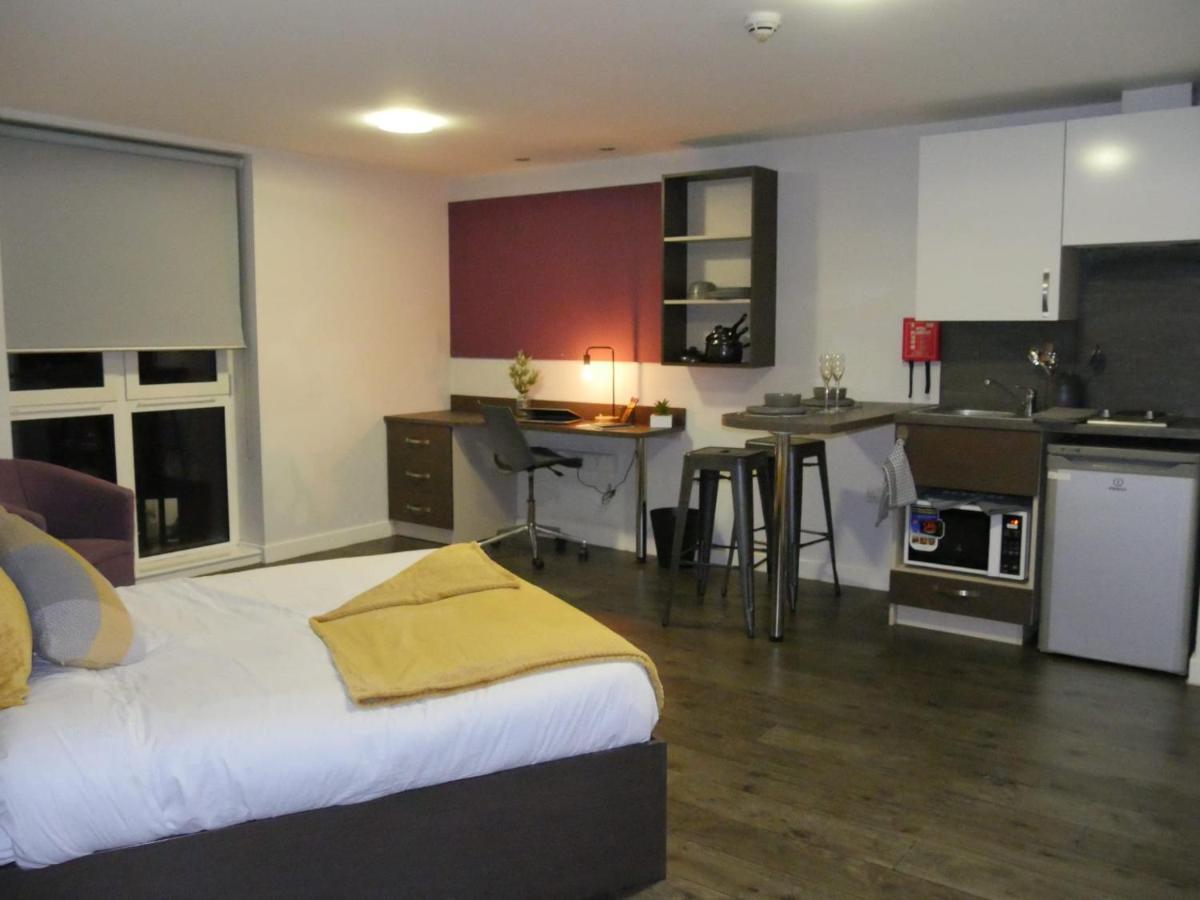 Corner House In Sheffield Apartment Luaran gambar