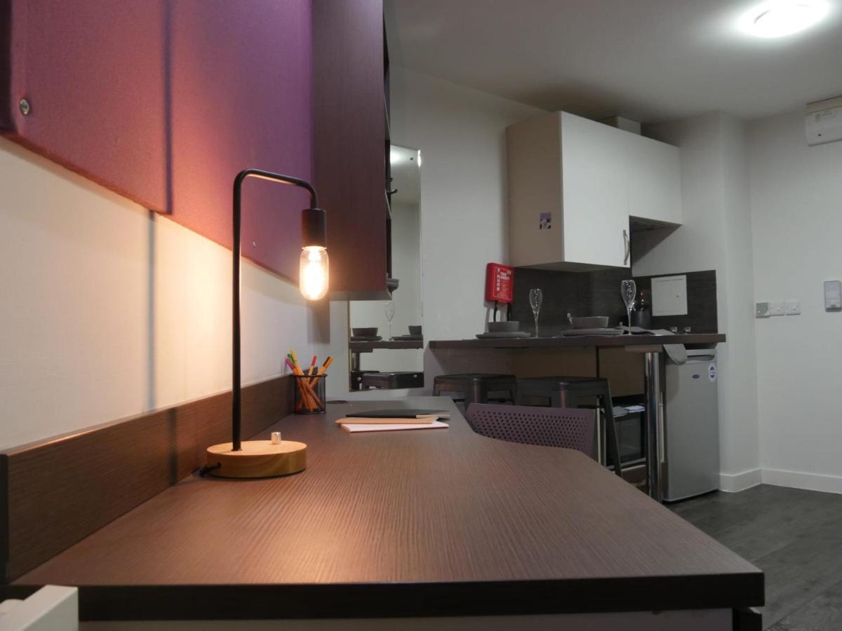 Corner House In Sheffield Apartment Luaran gambar